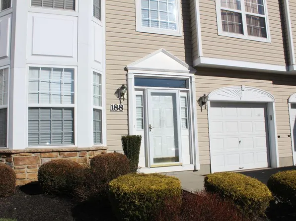 (undisclosed Address), Manalapan, NJ 07726