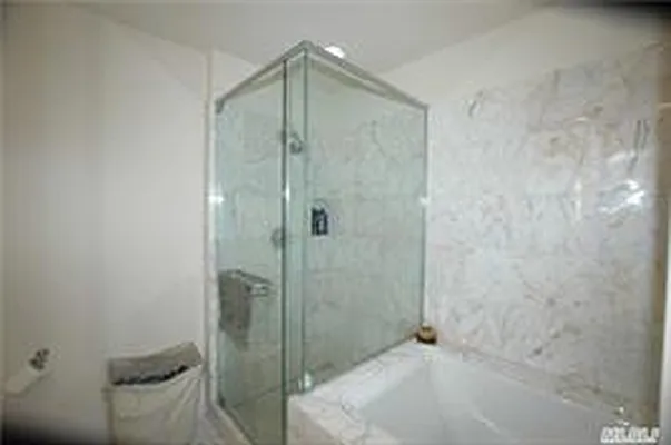 Sold by Madeleine Realty Ltd. | media 7