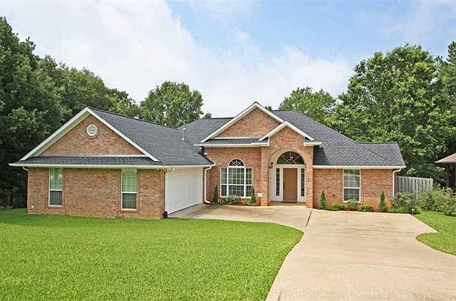 1st image of 3979 Chapel Woods Blvd