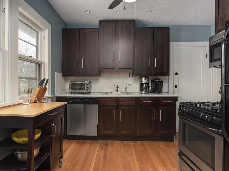 2032 Marlowe Ave — Photo 8