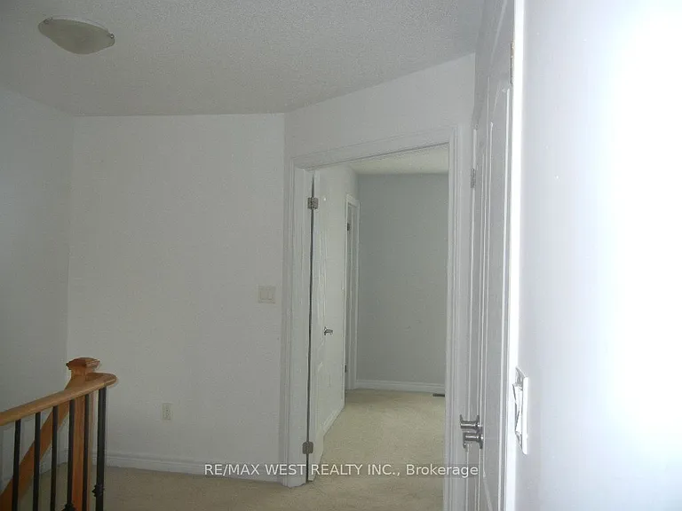 12 Waterstone Way — Photo 25
