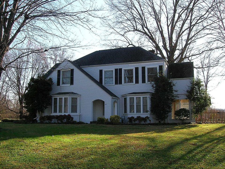 Beautiful 4BR, 2.5BA Home