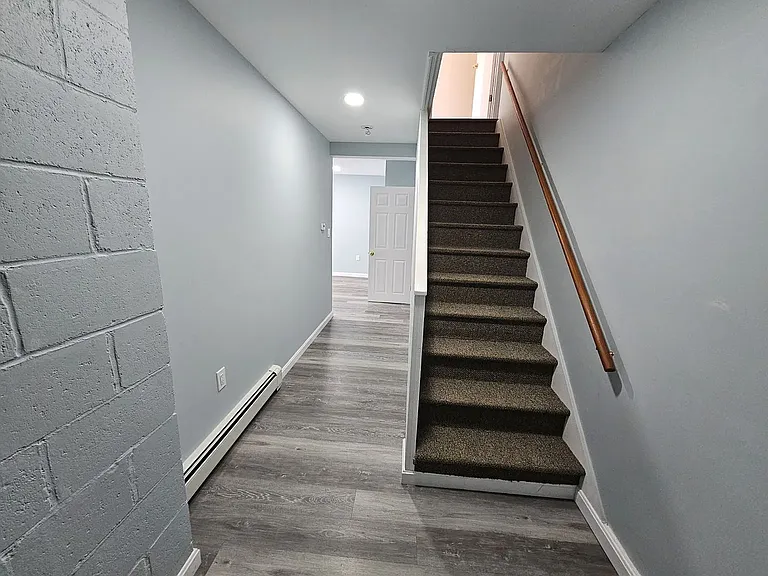 1230 Smyth Rd #2 — Photo 17