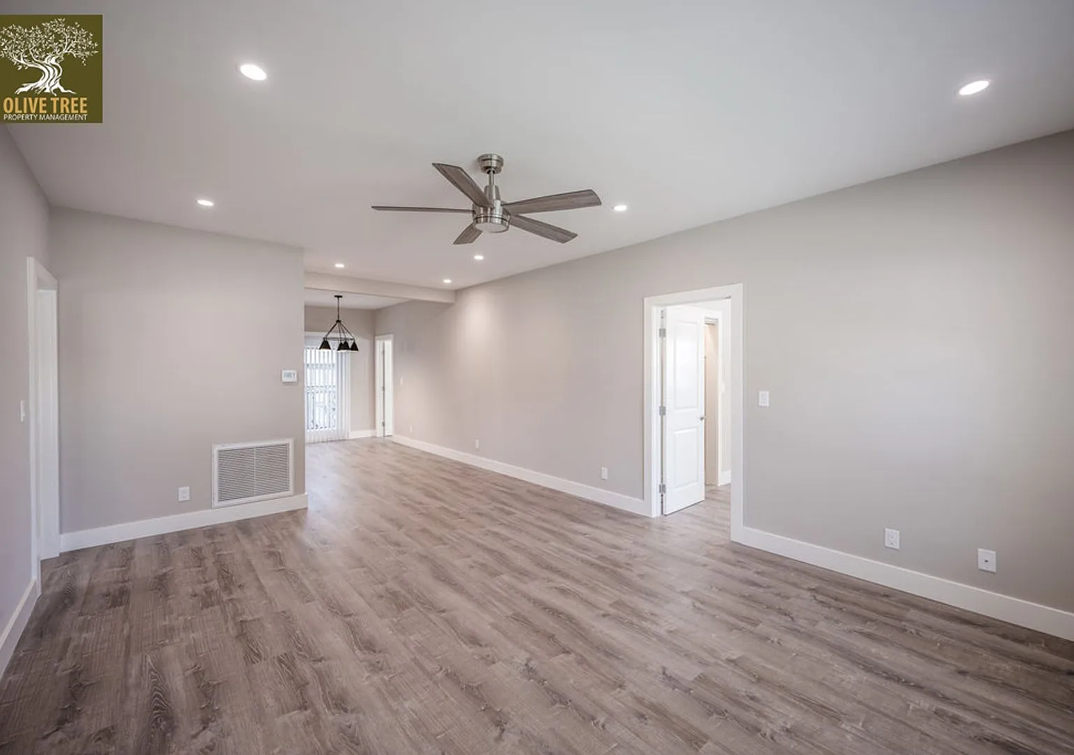 Myrtle Properties — Photo 4