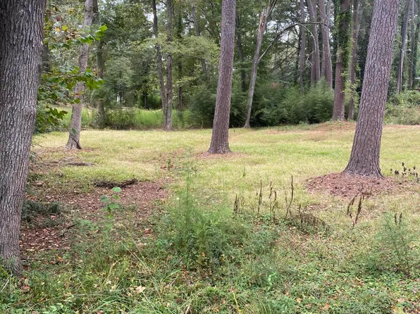 Pickens St, Edgefield, SC 29824