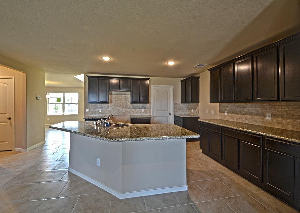 1st image of 3015 Ashlyn Arbor Dr