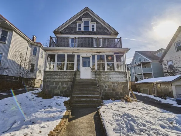 7 Basto Ter, Roslindale, MA 02131