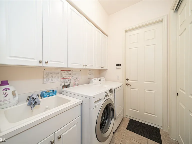 118 SE 23rd Place Cpe — Photo 20