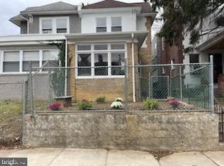 5869 N 6th St, Philadelphia, PA 19120