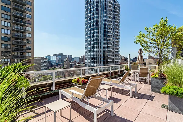 Sold by Olshan Realty | media 11