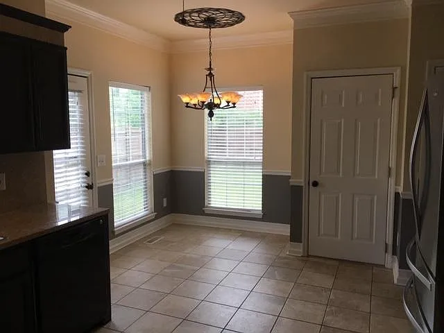 Breakfast area opens on to patio
The doorway on the right opens into the garage.