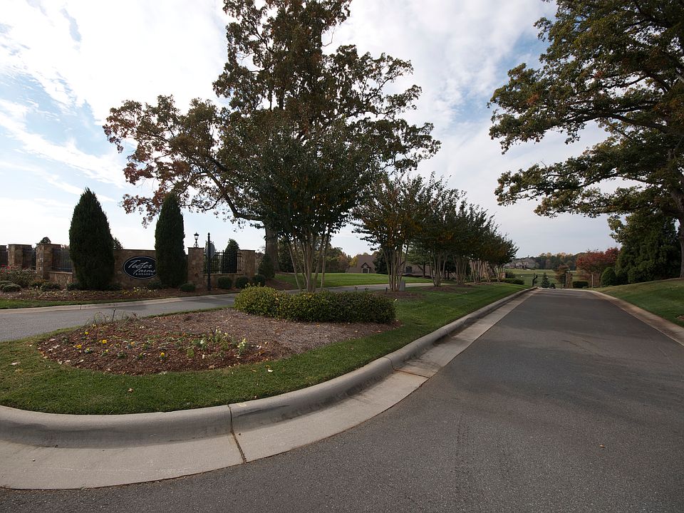 2nd image of 1499 Teeter Farms Dr