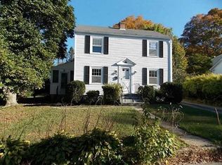 8 Knight St, Coventry, RI 02816