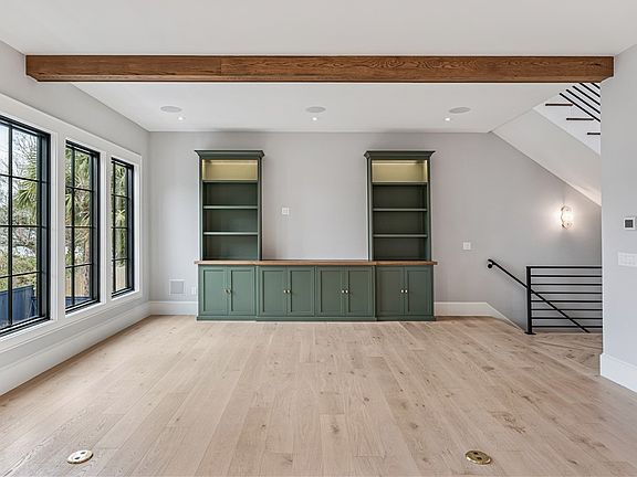 4th image of 116 Compass Point Dr