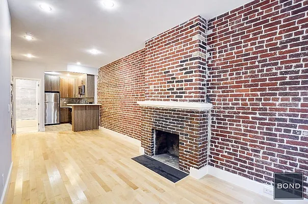 Rented by Bond New York | media 12