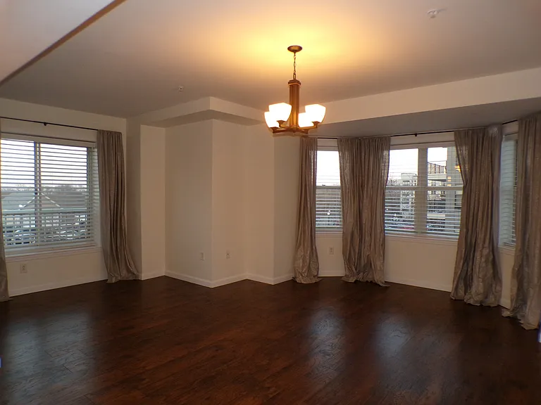 1 Cityview Ln #214 — Photo 11