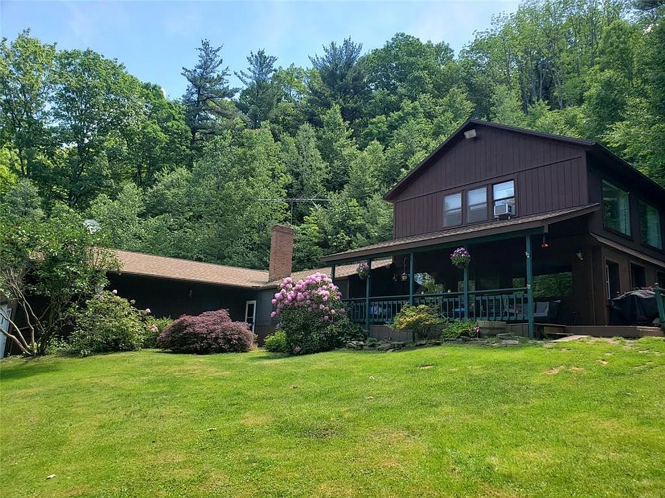 1st image of 95 Phelps St