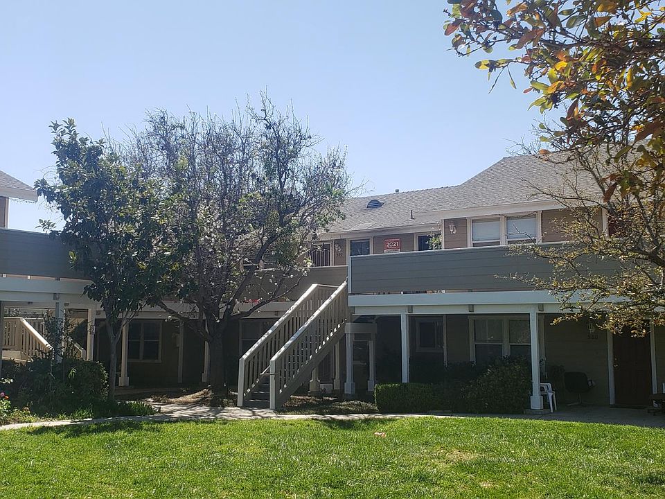 1st image of 594 Central Ave