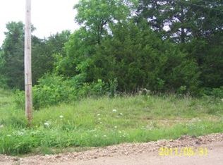Locust, Diamond City, AR 72630