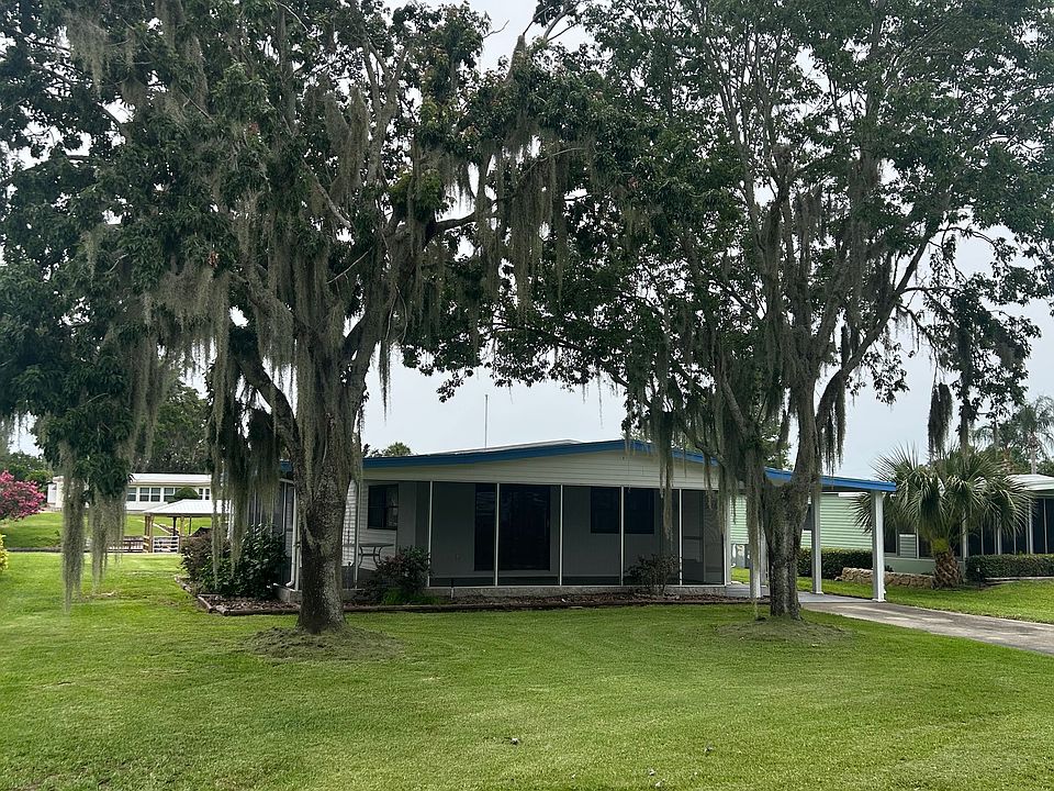 1st image of 34333 Island Dr