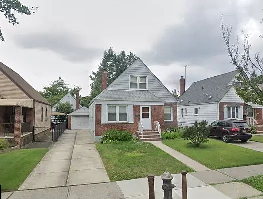 1st image of 8252 266th St