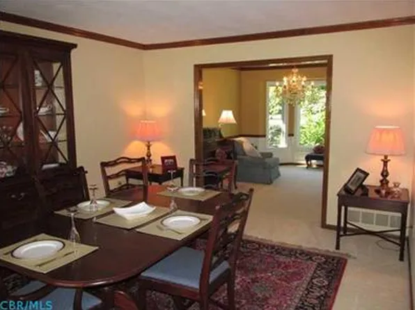 111 W Campus View Blvd, Columbus, OH 43235