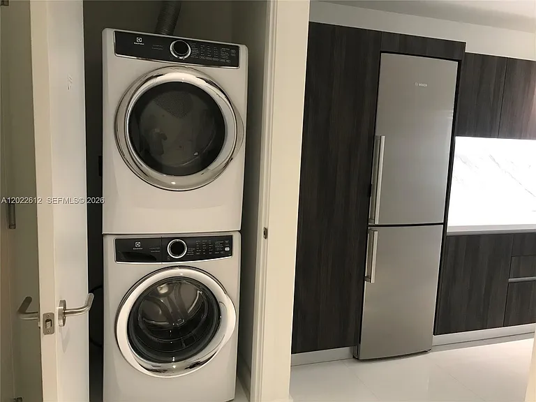 851 NE 1st Ave #207 — Photo 6