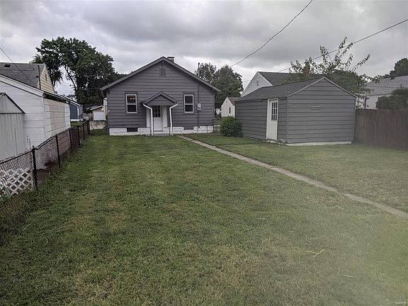 3rd image of 2625 E 28th St