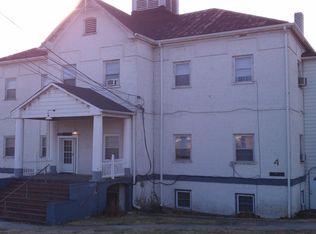 177 College Dr APT 3, Daleville, VA 24083