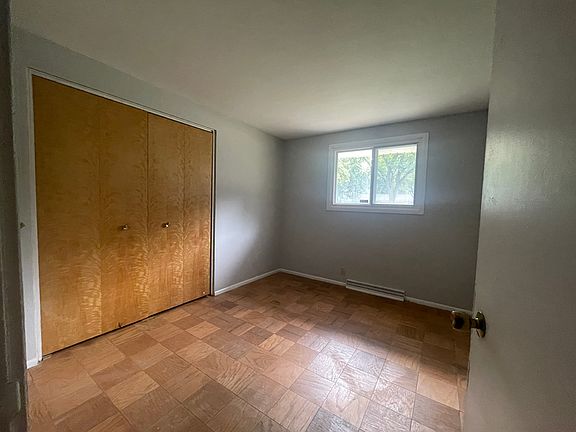 5th image of 17531 Parker Dr