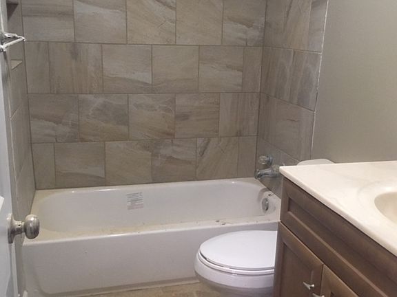 Main level Bath