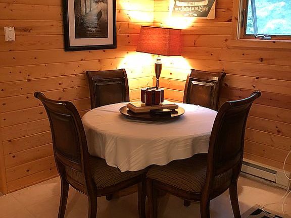 breakfast nook