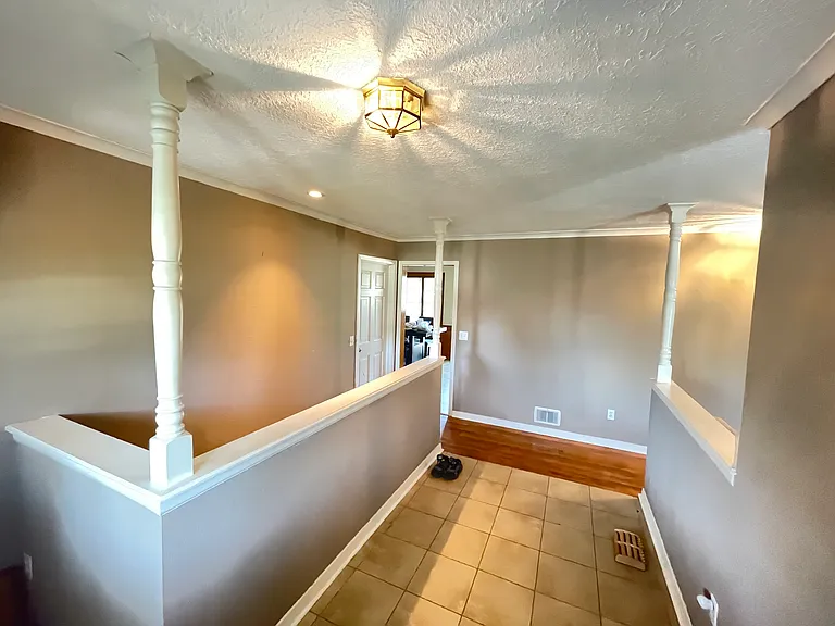 8224 Garfield Ave — Photo 2