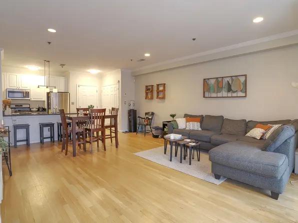 901 Madison St APT 2B, Hoboken, NJ 07030