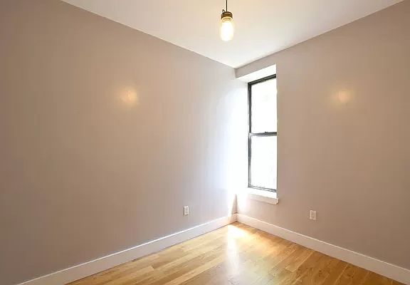 5th image of 37 Rogers Ave #2B