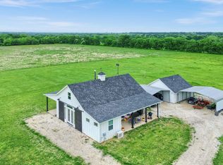 5235 Fm 1752 S, Whitewright, TX 75491