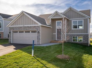 605 47th Ave NE, Saint Cloud, MN 56304