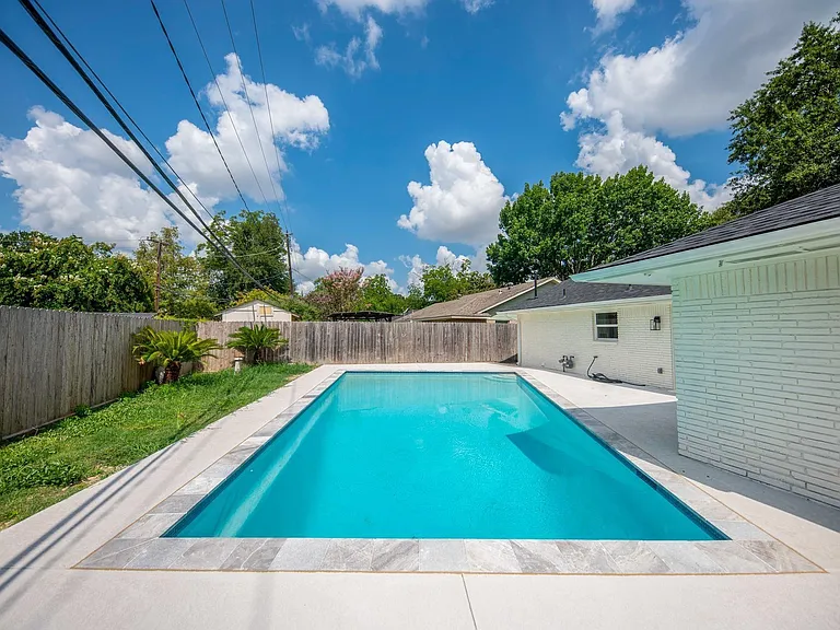 5221 Libbey Ln — Photo 29