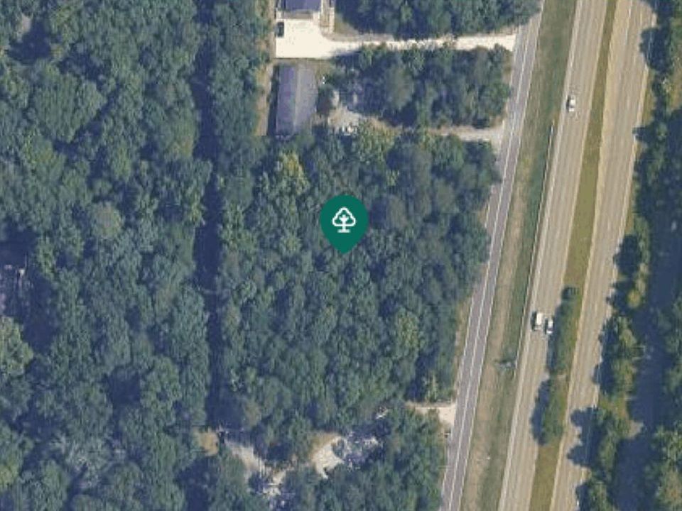 2nd image of 636 Christopher Rd