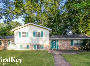 1919 N Caribbean Dr, Indianapolis, IN 46219