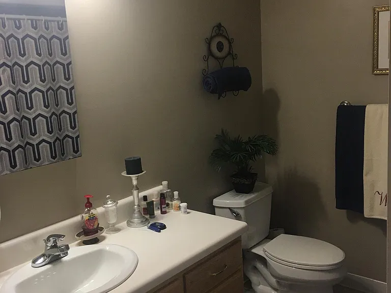 104 Hilltop Dr — Photo 10