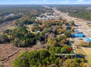 1021 Old Spanish Trl, Gautier, MS 39553