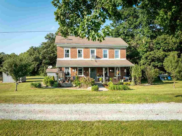 5204 N Abington Rd, Brownsville, IN 47325