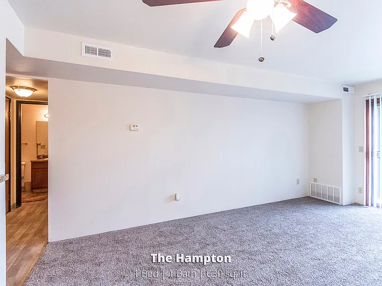 Hampton - Living Room Hampton - Living Room
