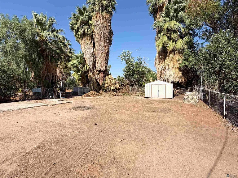 315 S Magnolia Ave — Photo 6