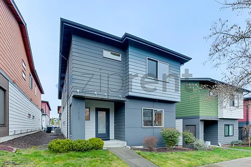 12220 SE 251st Pl Photo 1