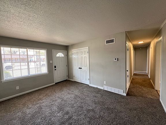 3rd image of 158 Loraine Rd