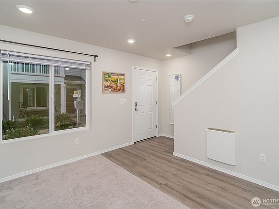 3rd image of 3232 Juno Court NE #D
