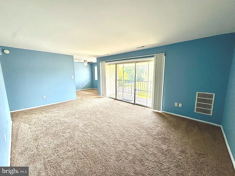 5444 85th Ave #201 — Photo 3