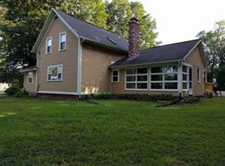 387 Holyoke St, Ludlow, MA 01056